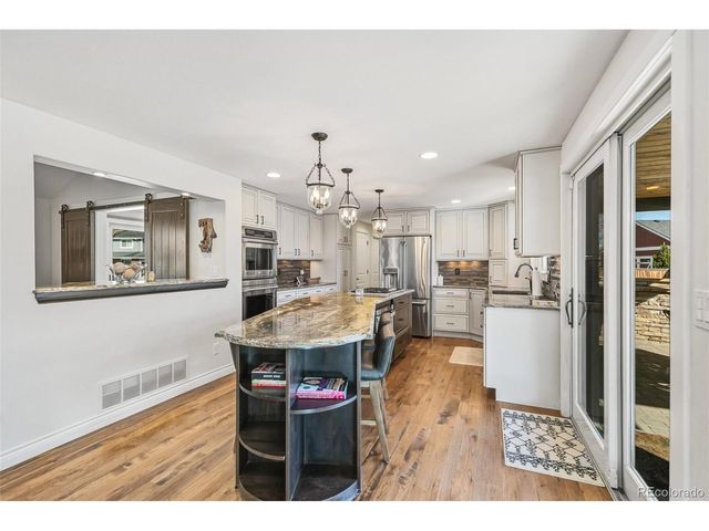 10886 W 31st Pl, Lakewood, CO 80215