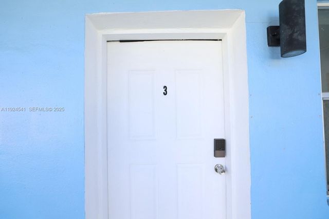 770 83rd St 3, Miami Beach, FL 33141