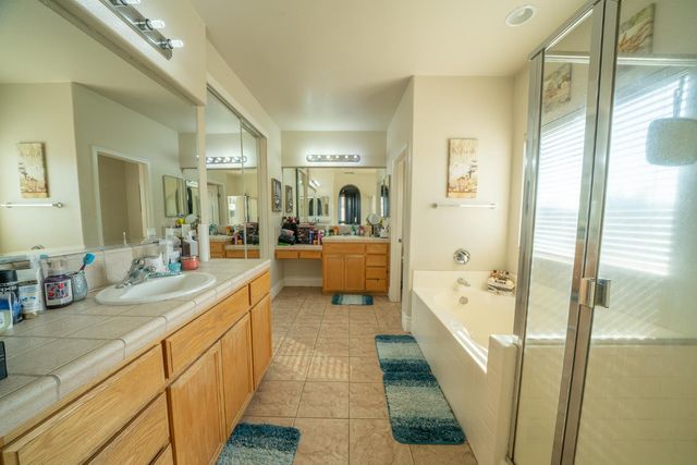 2331 autumn oak pl, Stockton, CA 95209