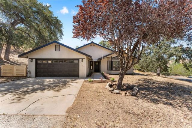 22381 William Tell Trail, Tehachapi, CA 93561