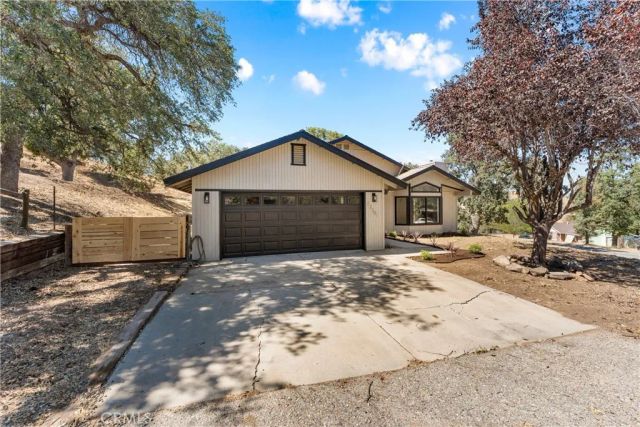 22381 William Tell Trail, Tehachapi, CA 93561