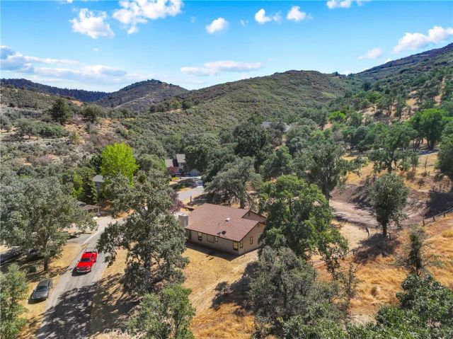 22381 William Tell Trail, Tehachapi, CA 93561