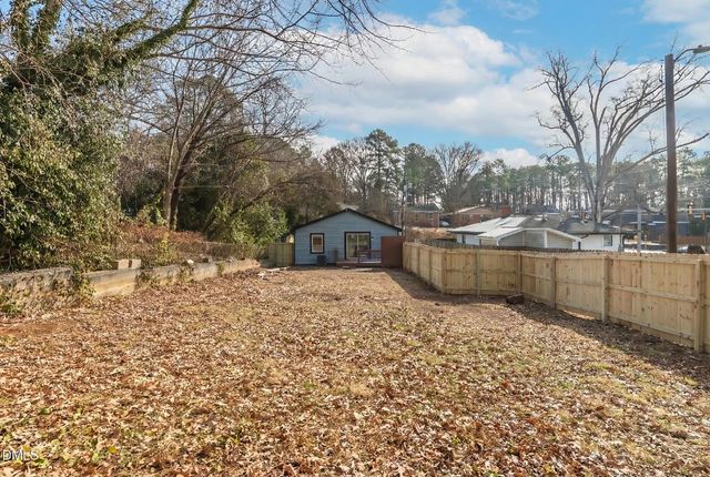 2705 Broad Street, Durham, NC 27704