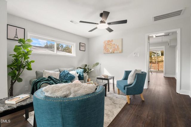 2705 Broad Street, Durham, NC 27704