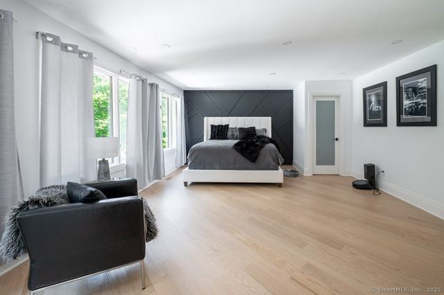 78 Blue Hills Road, North Haven, CT 06473