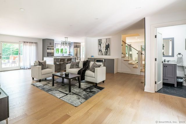 78 Blue Hills Road, North Haven, CT 06473