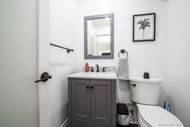 78 Blue Hills Road, North Haven, CT 06473