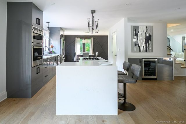 78 Blue Hills Road, North Haven, CT 06473