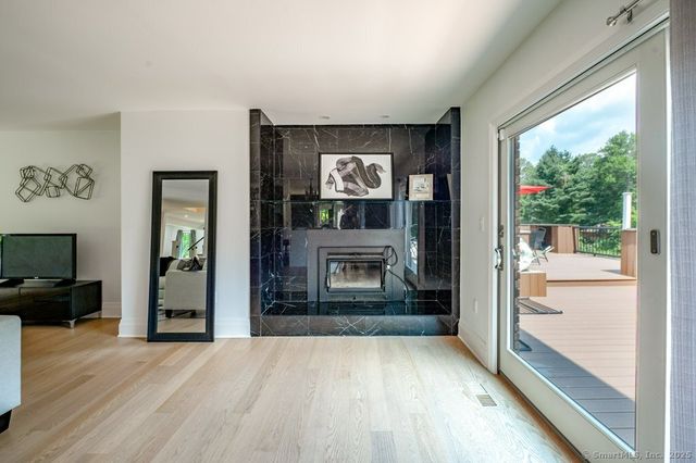 78 Blue Hills Road, North Haven, CT 06473