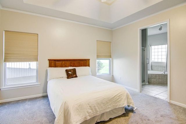 21946 W 119th Terrace, Olathe, KS 66061