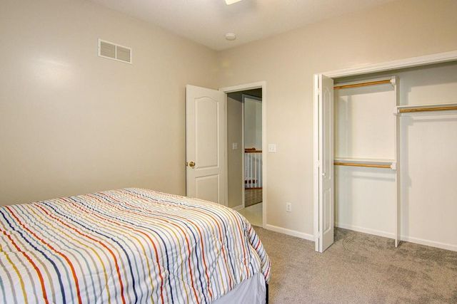 21946 W 119th Terrace, Olathe, KS 66061
