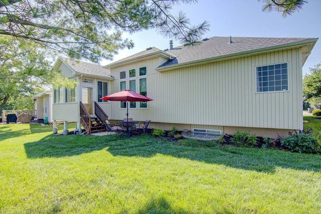21946 W 119th Terrace, Olathe, KS 66061