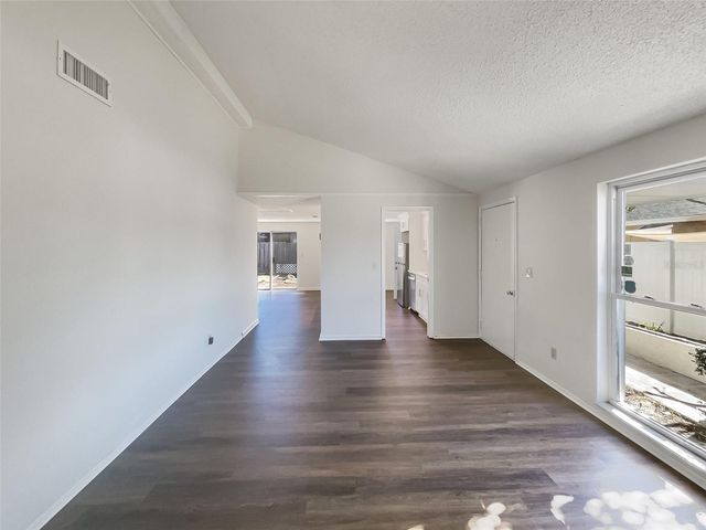 8711 CORDIAL COURT, Tampa, FL 33634