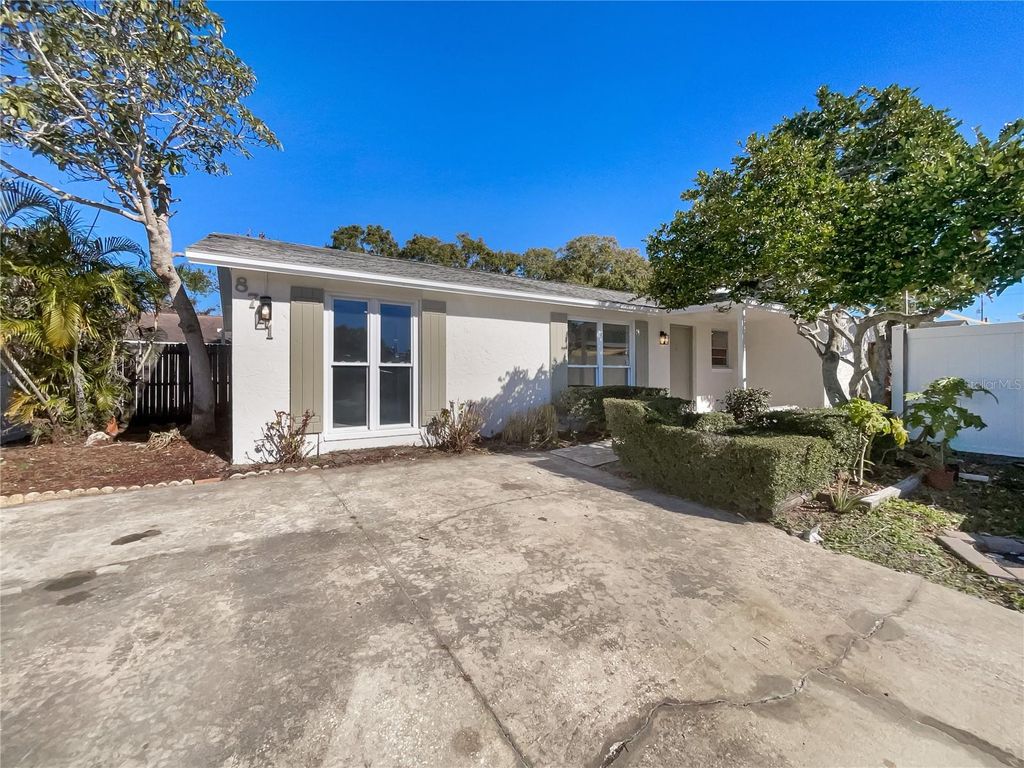 Image 2 of property listing at 8711 CORDIAL COURT, Tampa, FL 33634