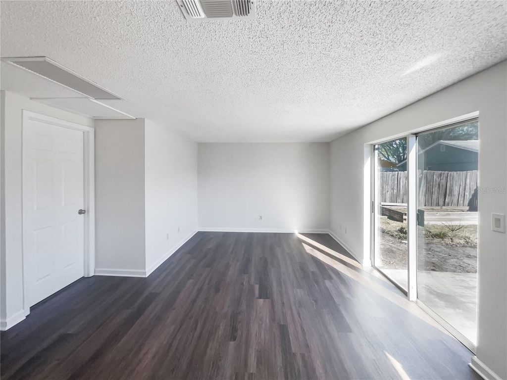 Image 14 of property listing at 8711 CORDIAL COURT, Tampa, FL 33634