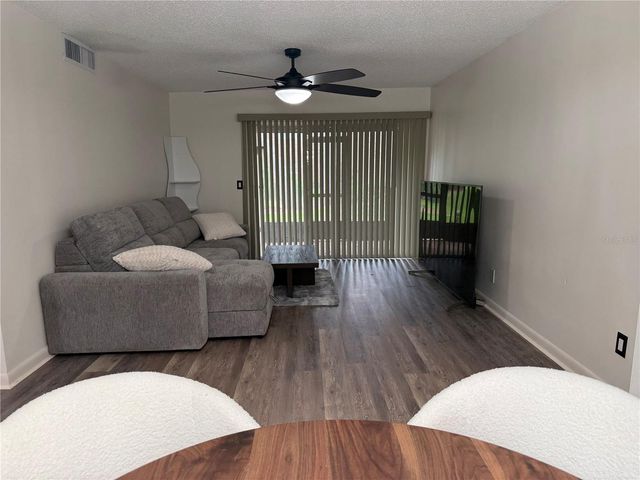 10485 CARROLLBROOK CIRCLE 120, Tampa, FL 33618