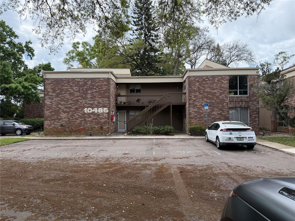 10485 CARROLLBROOK CIRCLE 120, Tampa, FL 33618