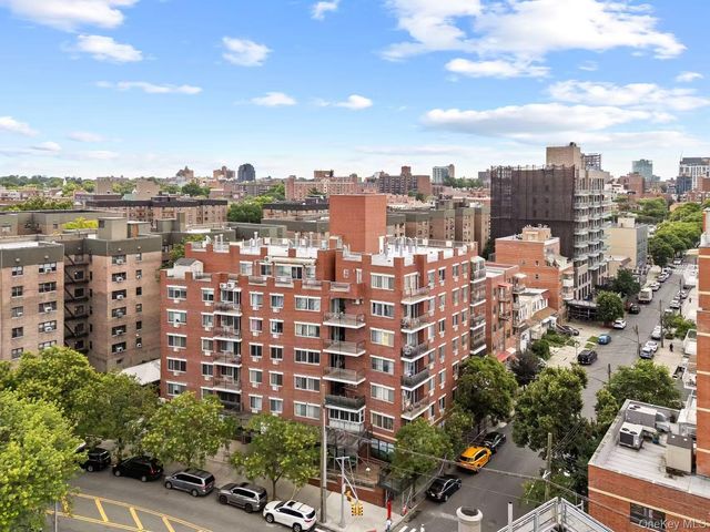 13708 31st Road 6D, Flushing, NY 11354