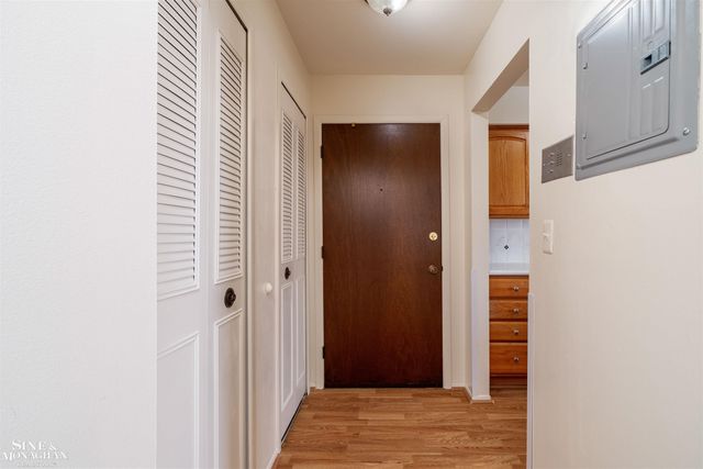 404 RIVIERA TERRACE Drive, St Clair Shores, MI 48080