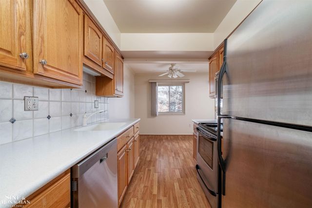 404 RIVIERA TERRACE Drive, St Clair Shores, MI 48080