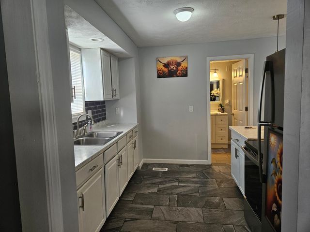 117 Cottage Place 117 Cottage Place, Springfield, OH 45503