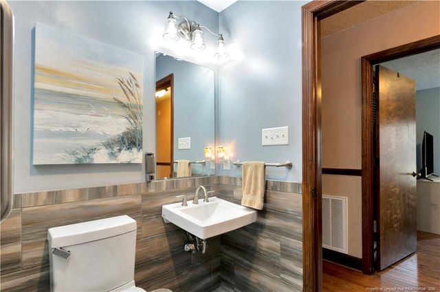 103 Kensington Street, Lumberton, NC 28358