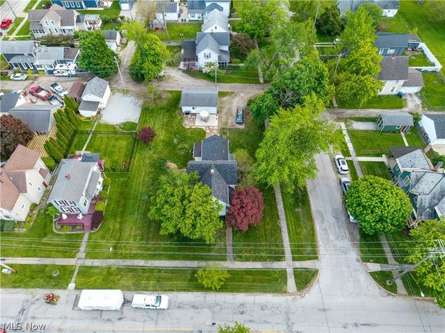 5459 South Street, Vermilion, OH 44089