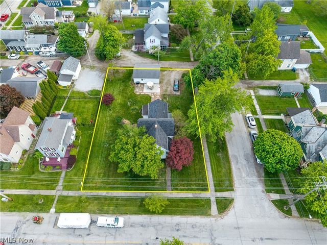 5459 South Street, Vermilion, OH 44089