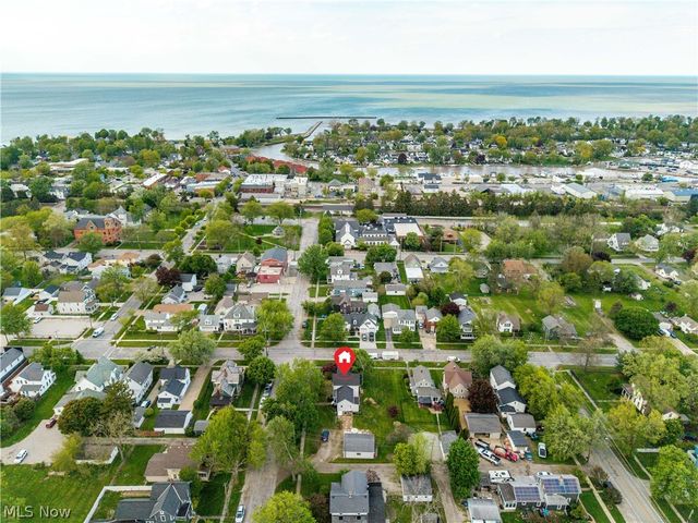 5459 South Street, Vermilion, OH 44089