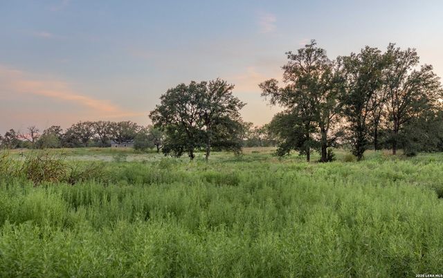2974 Fm 467, Seguin, TX 78155