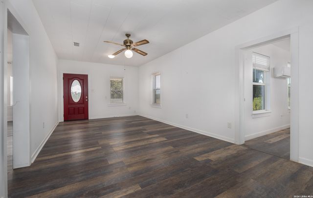 2974 Fm 467, Seguin, TX 78155