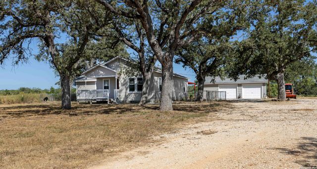 2974 Fm 467, Seguin, TX 78155