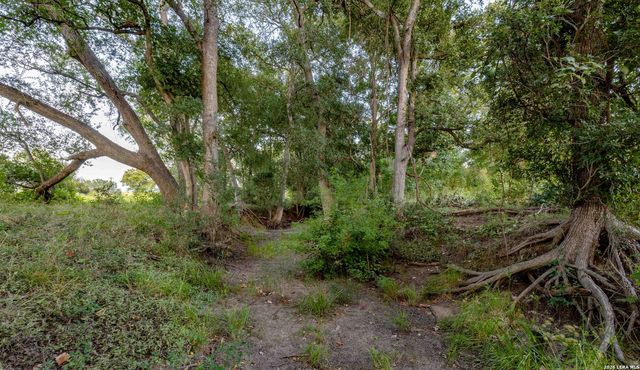 2974 Fm 467, Seguin, TX 78155