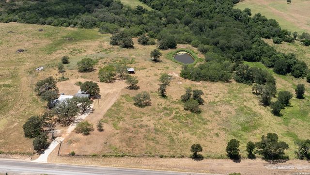 2974 Fm 467, Seguin, TX 78155
