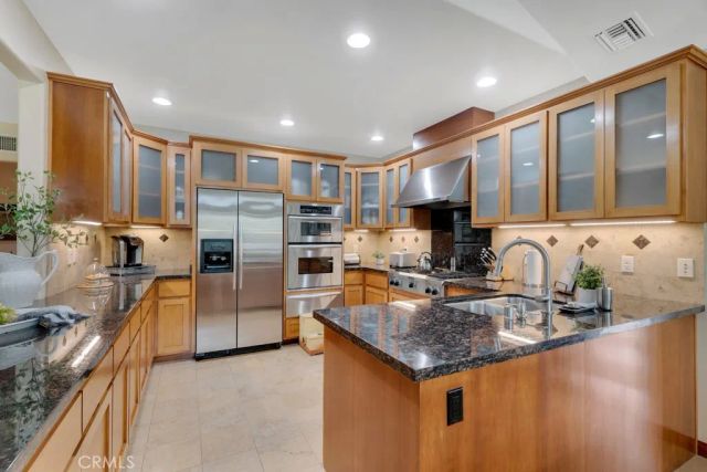 22346 Mayall, Chatsworth, CA 91311