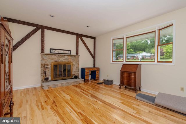 2517 KARYLOU DR, Kingsville, MD 21087