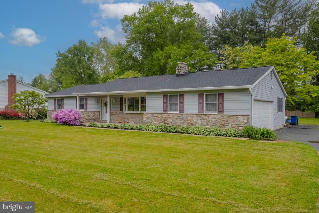 2517 KARYLOU DR, Kingsville, MD 21087