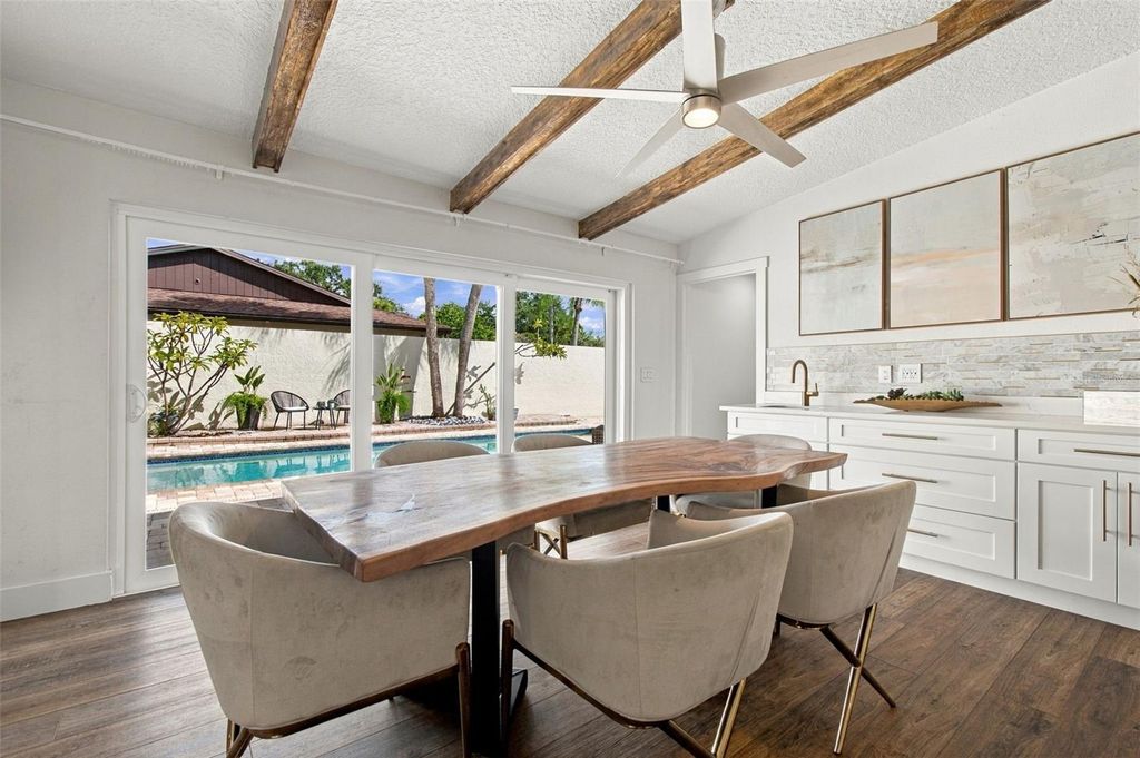 Image 36 of property listing at 5041 PALOMA DRIVE, Tampa, FL 33624