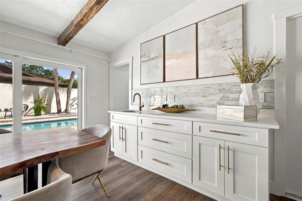 Image 39 of property listing at 5041 PALOMA DRIVE, Tampa, FL 33624