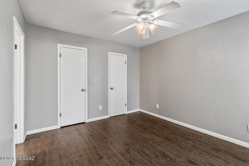 Image 9 of property listing at 1620 N Wilmot Rd Unit S435, Tucson, AZ 85712