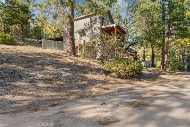 32715 Willow, Running Springs, CA 92382