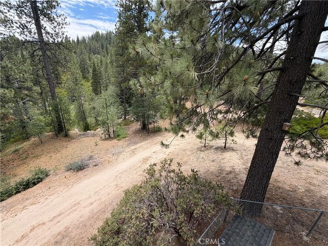 32715 Willow, Running Springs, CA 92382