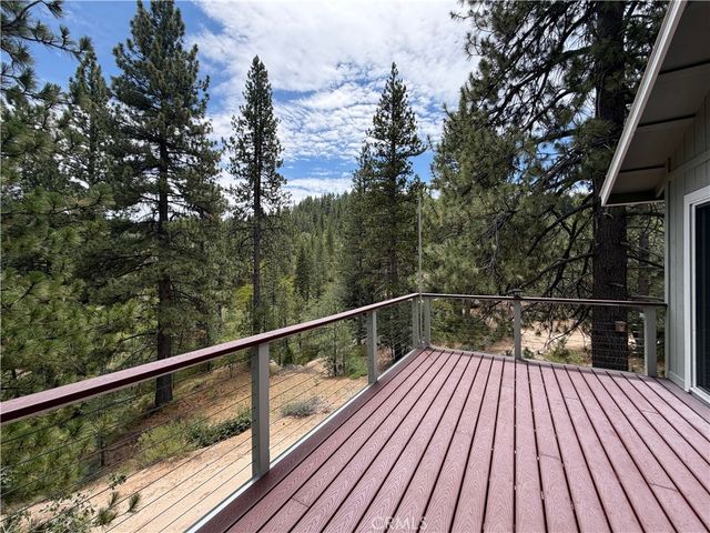32715 Willow, Running Springs, CA 92382