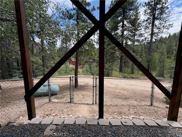 32715 Willow, Running Springs, CA 92382