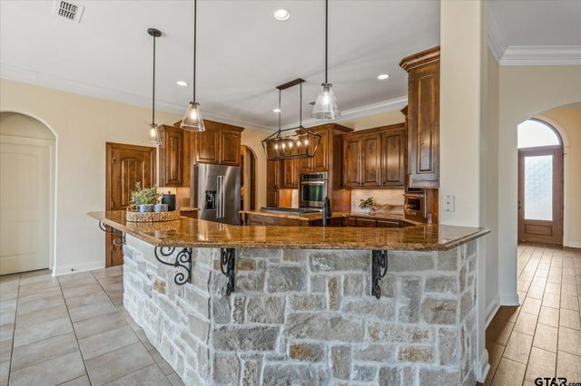 1509 Cooks Xing, Tyler, TX 75703