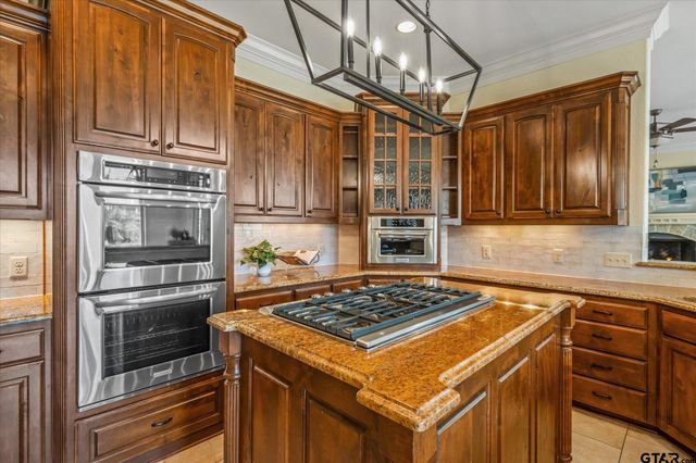 1509 Cooks Xing, Tyler, TX 75703