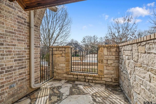 1509 Cooks Xing, Tyler, TX 75703