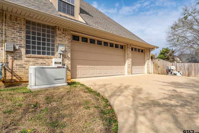 1509 Cooks Xing, Tyler, TX 75703