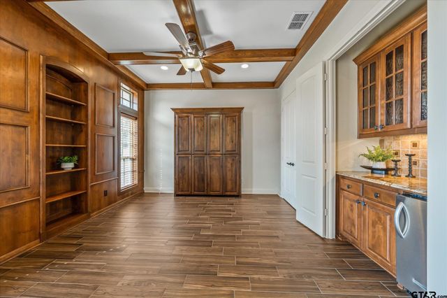 1509 Cooks Xing, Tyler, TX 75703