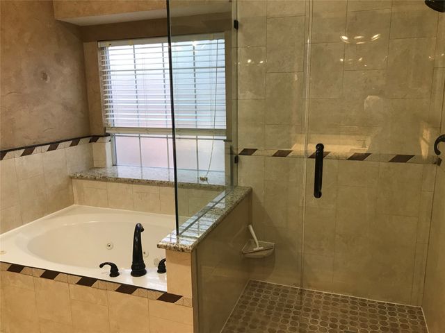 2042 Fox Glen Drive, Allen, TX 75013